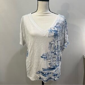 Chico's White Tee with Blue Artistic Design size 3 light linen feel